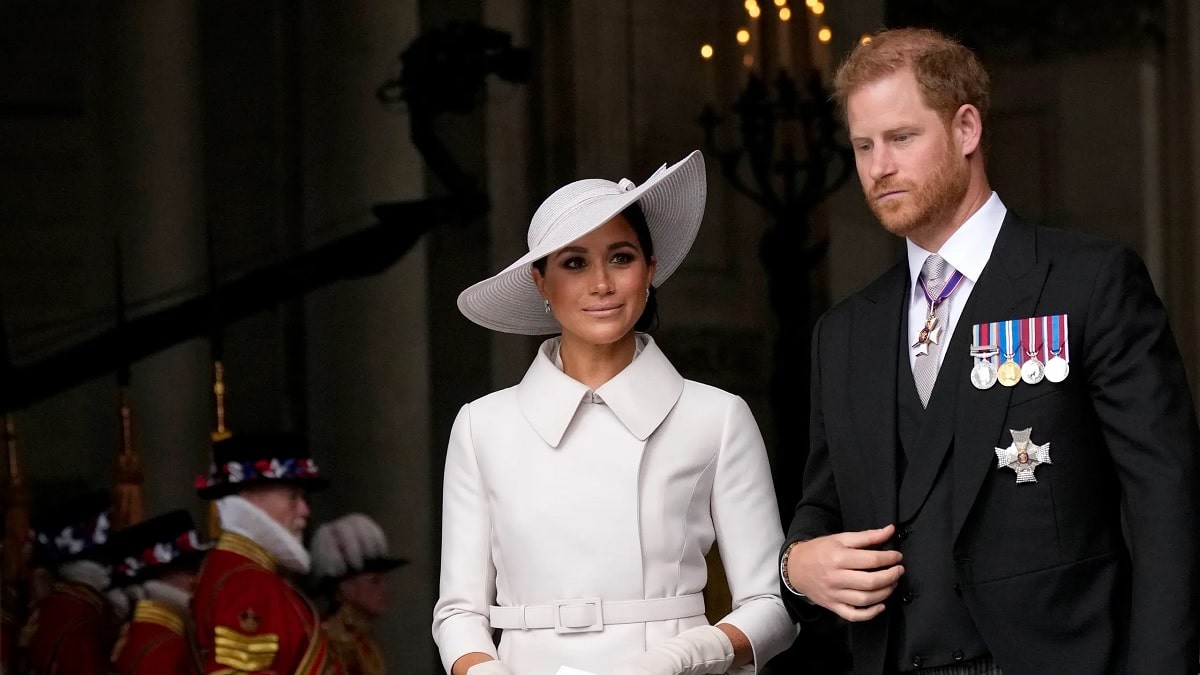 Le prince Harry insiste pour que Meghan Markle rejoigne le Royaume-Uni : une pression grandissante sur la duchesse?