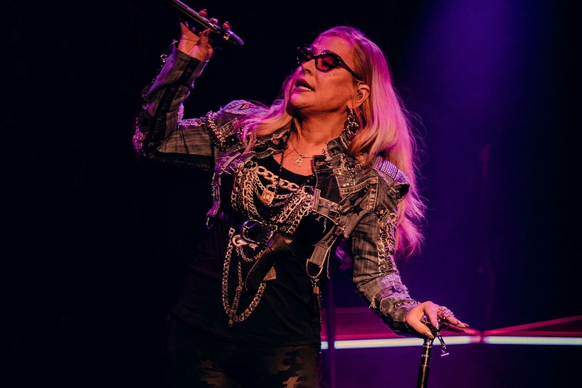 Nouvelles sur la chanteuse Anastacia : De Mask Singer à sa santé et ses projets à venir
