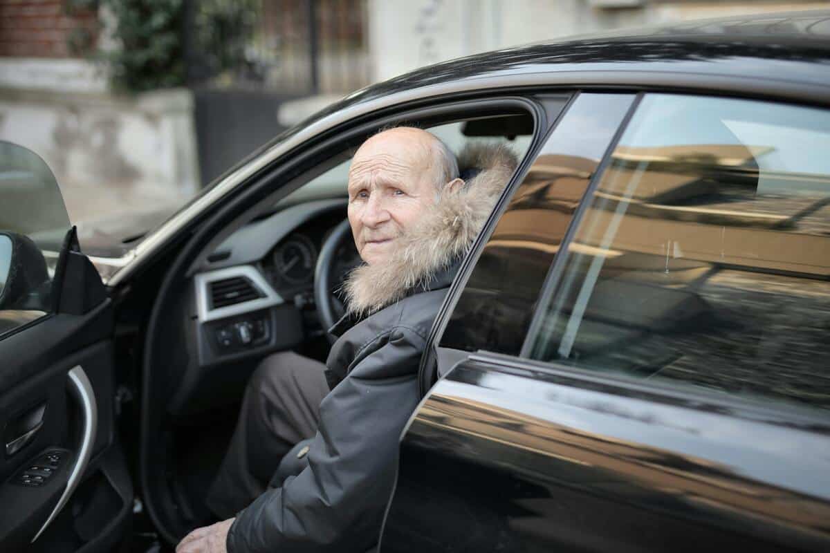 Permis de conduire : les seniors devront-ils se soumettre à un nouvel examen en 2024 ?