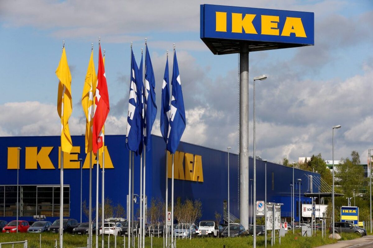 Ikea : Trois complices, clients et employés, dérobent 50 000 euros