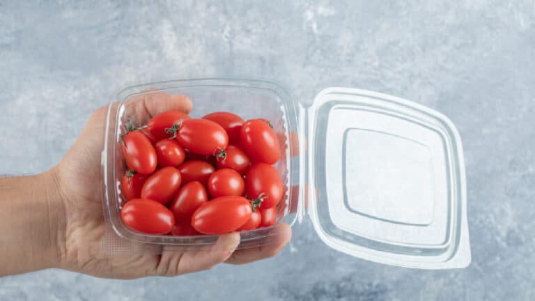 Voici pourquoi mettre vos tomates au frigo est la pire erreur (et comment leur rendre tout leur goût)