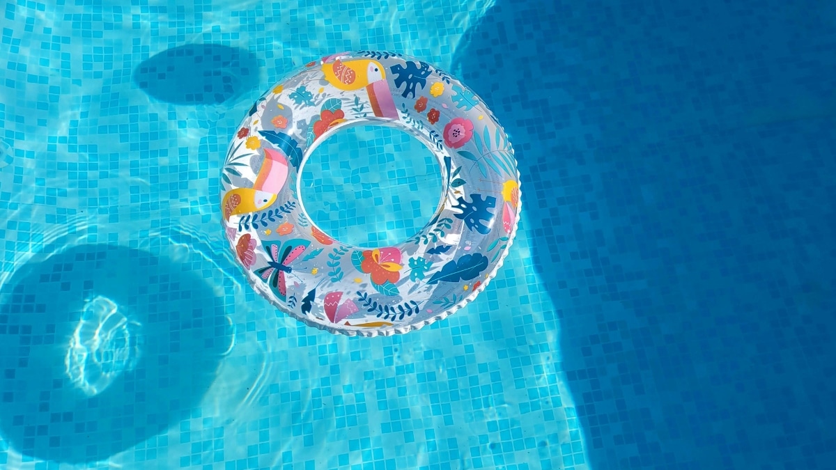 belle eau de piscine